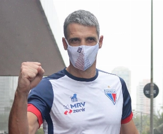 Comandante do Fortaleza, Vojvoda faz um dos trabalhos de mais destaques do Brasil. Foto: Facebook/Reprodução