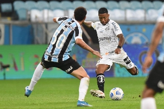 Paulistas e gaúchos fazem confronto direto na luta contra o rebaixamento. Foto: Ivan Storti/Santos FC