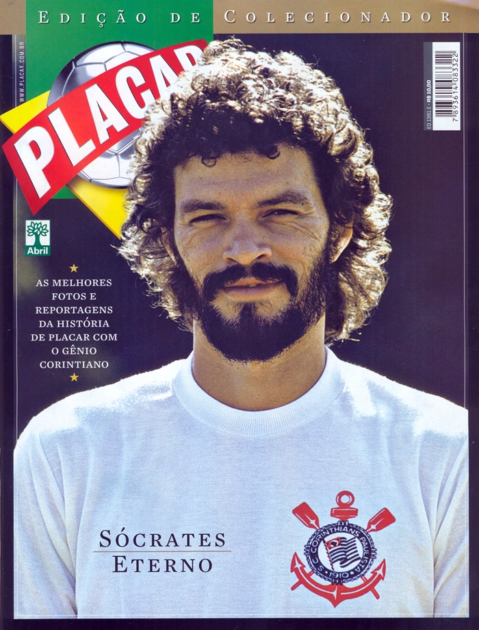 Em dezembro de 2011, a Revista Placar lançou uma edição em homenagem a Sócrates, com diversas fotos da vida do eterno camisa 8 do Corinthians. Foto: Placar