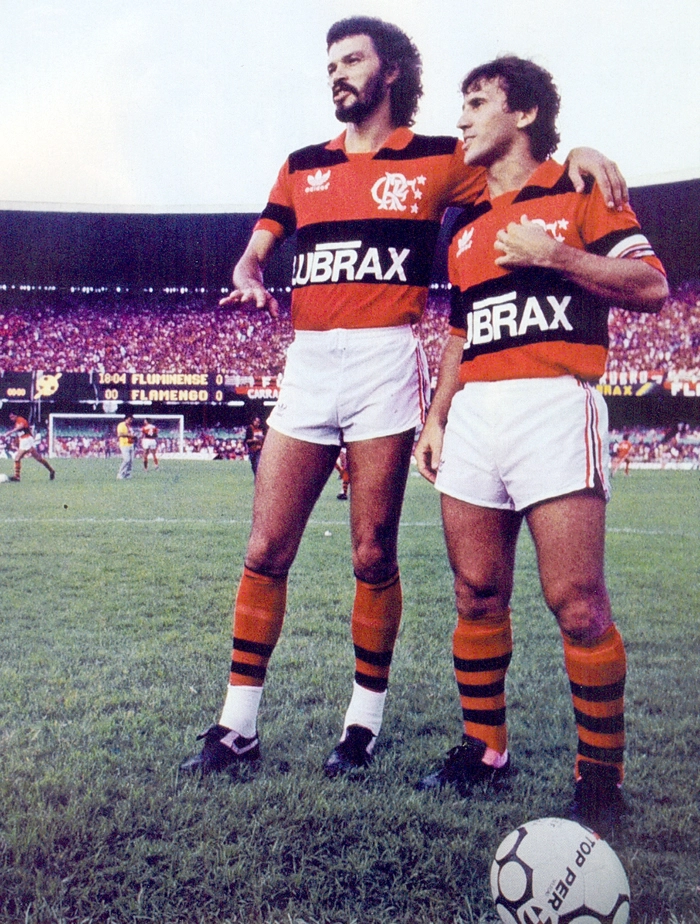O Galinho marcou três gols neste jogo, que foi vencido pelo Flamengo por 4 a 1 e aconteceu no dia 16 de fevereiro de 1986, no Maracanã. Foto: Placar