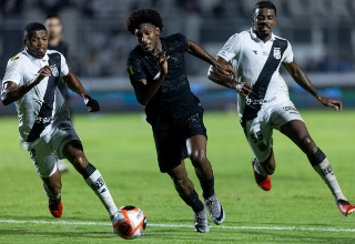 Talles Magno foi o protagonista da vitória alvinegra contra a Ponte. Foto: Rodrigo Coca/ Agência Corinthians