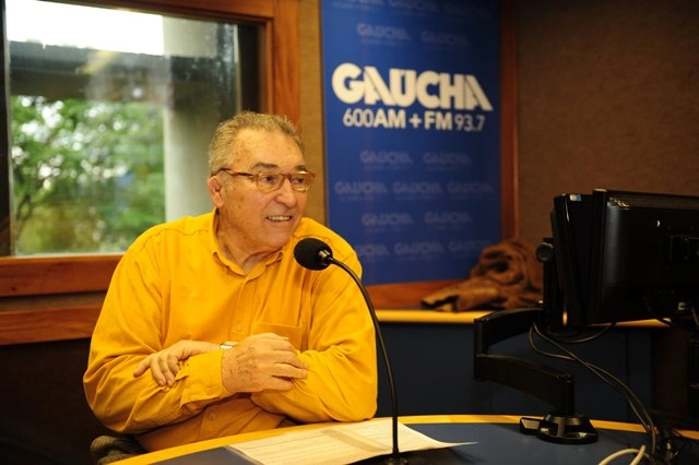 Na ativa, em 2013, pela Rádio Gaúcha. Foto: UOL