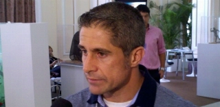Inter de Milão oficializa brasileiro Sylvinho como novo auxiliar-técnico