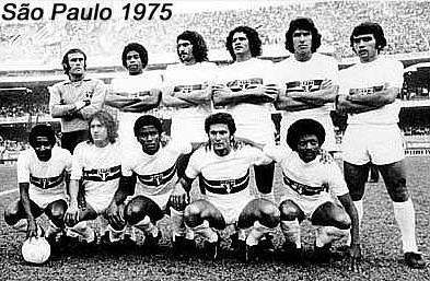 EM PÉ: Waldir Peres, Gilberto Sorriso, Samuel, Paranhos, Chicão e Nelsinho Baptista. AGACHADOS: Terto, Muricy Ramalho, SErginho Chulapa, Pedro Rocha e Zé Carlos Serrão