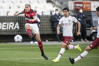 Mengão tenta colar no líder, enquanto o Flu ainda sonha com G4. Foto: Alexandre Vidal/Flamengo