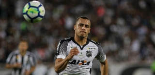 Arthur, jovem atacante que brilhou no Ceará, é uma das apostas para 2019. Foto: Luciano Belford/AGIF/Via UOL