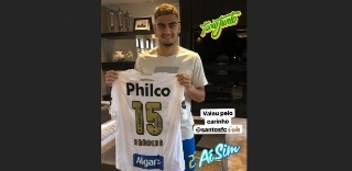 Na contramão de rivais, Santos mostra lentidão no mercado e já vê cobranças