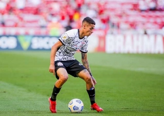 Atacante de 20 anos tem contrato apenas até março de 2022 e interessa ao Benfica. Foto: Rodrigo Coca/Ag Corinthians
