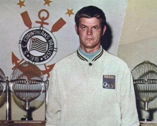 Ele brilhou no Corinthians e na Sele&ccedil;&atilde;o Brasileira. Foto: Reprodu&ccedil;&atilde;o
