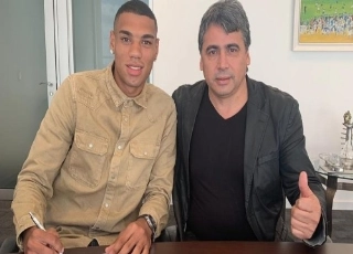 Ruan Tressoldi, zagueiro de 20 anos, assinou até 2022. (Foto: Divulgação)