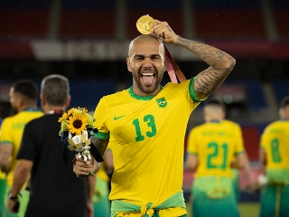 Lateral ex-São Paulo está livre no mercado e pode reforçar o Barcelona  a partir de janeiro. Foto: LucasFigueiredo/CBF