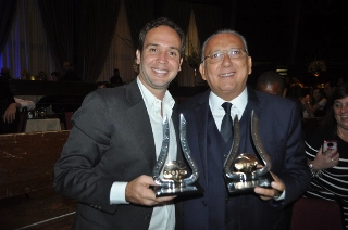 Caio Ribeiro e Galvão Bueno, dois dos premiados na festa. Foto: Marcos Júnior Micheletti/Portal TT