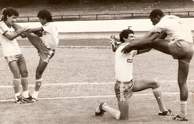 Careca e Silas, Daniel e Bernardo durante treinamento no Morumbi.