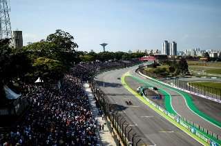 Circuito paulistano ficou lotado para o evento. Foto: Beto Issa/F1/Divulgação
