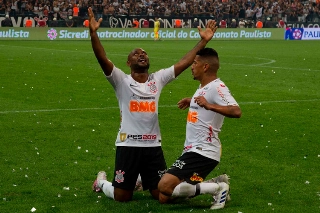 Atacante fechou o placar em Itaquera com belo gol. Foto: Daniel Augusto Jr./Ag.Corinthians