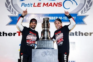 Os campeões do IMSA, Felipe Nasr e Pipo Derani. Foto; Mike Levitt/Divulgação