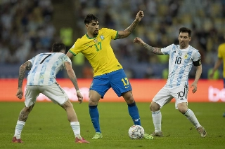 Brasileiros e argentinos lideram as Eliminatórias. Foto: Lucas Figueiredo/CBF