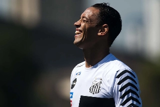 Ex-centroavante do Peixe disso que seguirá jogando em 2022. Foto: Ivan Storti/Santos FC