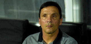 Zé Ricardo tem contrato só até o fim do Carioca e Botafogo avalia renovação