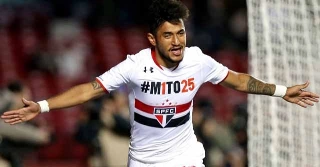 Melhor na primeira etapa, o São Paulo seguiu superior no retorno do intervalo