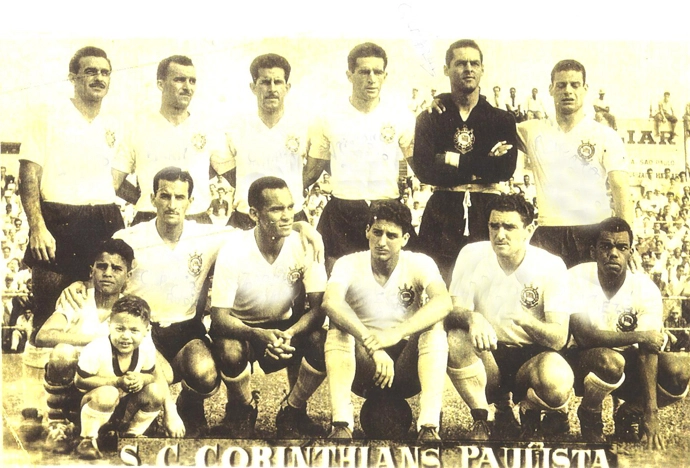 Em pé: Idário, Alan, Olavo, Goiano, Gylmar e Roberto Belangero. Agachados: Cláudio, Zague, Rafael, Paulo e Zezé. Foto enviada por Sebastião Domingues Filho