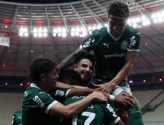 Em ótima fase, Alviverde também lidera o Brasileirão. Foto: Divulgação/Palmeiras
