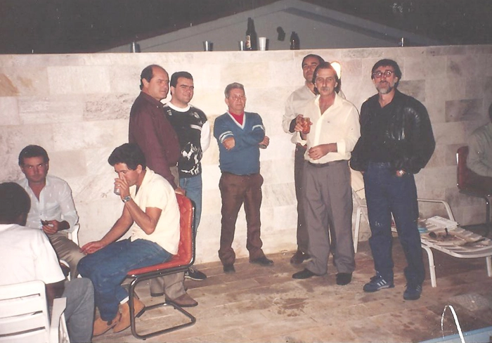 Amigos de Milton Neves em Muzambinho -MG, em 1990: Willian Peres Lemos, seu filho Alexandre (jornalista, trabalha no Meio & Mensagem), Glênio, Betão, Biduroto e Édson Dino