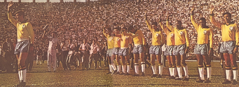 Antes de embarcar para o Mundial do Chile, o Brasil fez um amistoso contra o País de Gales, no Pacaembu. Na vitória brasileira por 3 a 1, o técnico Aymoré Moreira colocou em campo o seguinte time: Gylmar; Djalma Santos, Mauro, Jurandir e Nilton Santos; Zequinha e Didi; Jair da Costa (Garrincha), Coutinho (Vavá), Pelé e Zagallo.