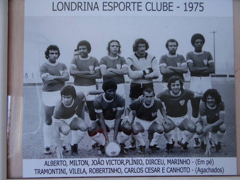 Londrina no ano de 1975, Robertinho aparece no meio agachado