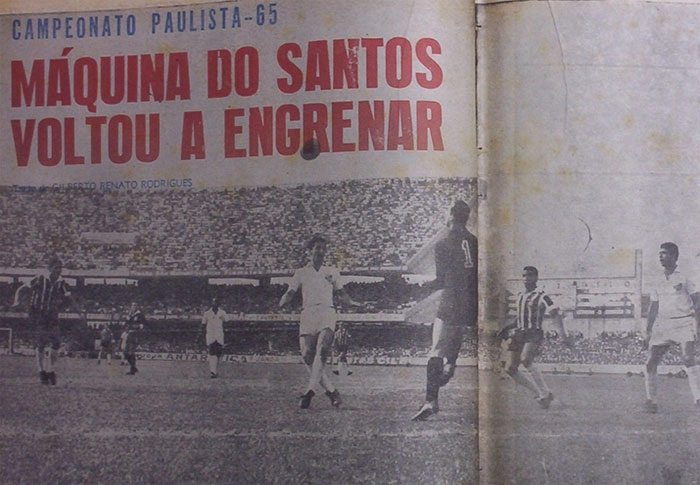 Da esquerda para a direita: Geraldo José, o árbitro José Teixeira de Carvalho, Lima, Orlando Peçanha, Gylmar dos Santos Neves, Flávio e Mauro. Foto enviada por Walter Roberto Peres