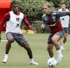 Flertando com o Z-4, São Paulo encara o também ameaçado Grêmio neste sábado; os times