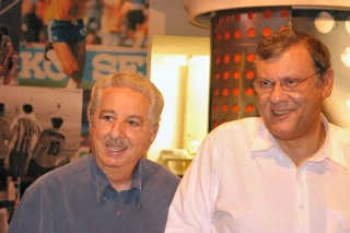 O querido narrador sempre foi reverenciado por Milton Neves. Foto: Portal Terceiro Tempo