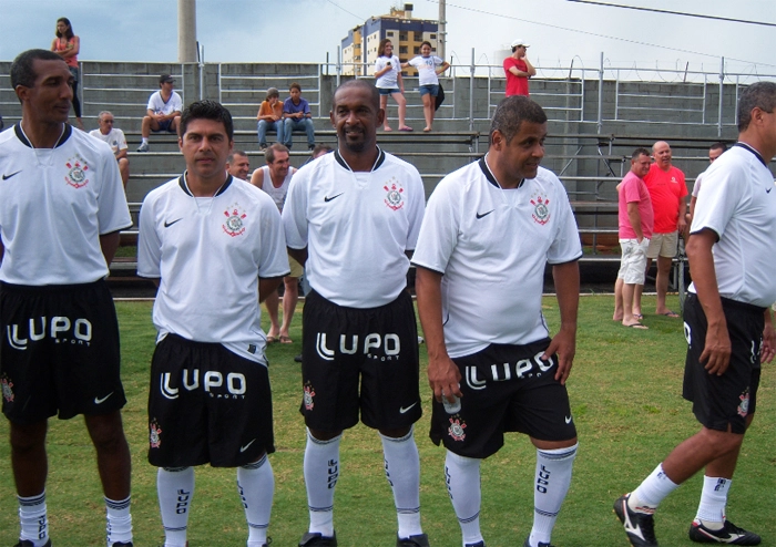 Da esquerda para a direita, Nilson, Fabinho, Guinei, Wagner Basílio e Alfinete. Foto: Wagninho
