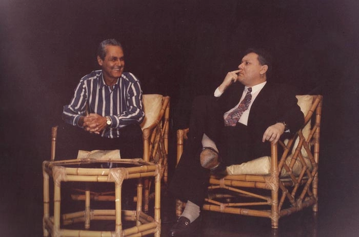 Gylmar dos Santos Neves e Milton em evento imobiliário no Esporte Clube Pinheiros, em maio de 1998