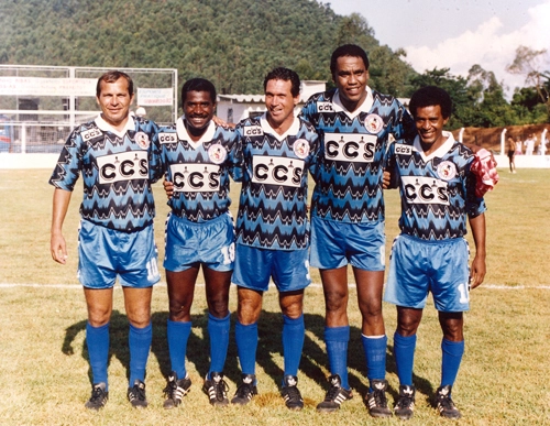 Grandes jogadores reunidos em Cajamar, na Grande São Paulo, em 1992. Da esquerda para a direita Ailton Lira, Pires, Rondinelli, Serginho Chulapa e Nei