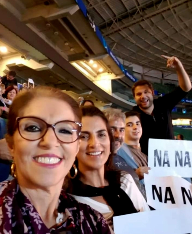 Em 26 de março de 2019, no Allianz Parque, muita alegria para ver o eterno Beatle Paul McCartney. Lenice estava acompanhada da cunhada Rejane, do irmão Alexandre, do sobrinho Vinicius e do filho Rafael