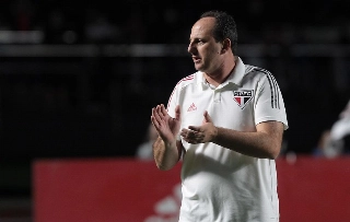 Técnico tricolor deseja reformular o elenco, mas vê o clube sem condições de investir. Foto: Rubens Chiri/saopaulofc.net
