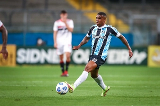 Atacante foi impedido de realizar festa dois dias antes do jogo que decide o futuro da equipe na Série A. Foto: Lucas Uebel/Grêmio FBPA