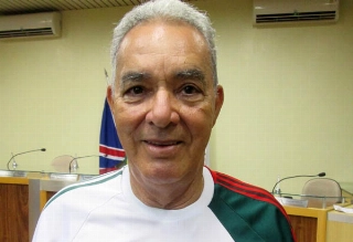 Parabéns, Ita! Ex-goleiro do Vasco da Gama completa 87 anos