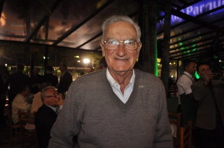 Revelado pela Ferrovi&aacute;ria, ele brilhou com a camisa 5 do Verd&atilde;o. Foto: Marcos J&uacute;nior Micheletti/Portal Terceiro Tempo