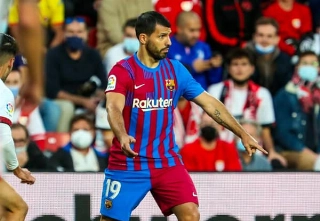 Atacante argentino se despediu dos gramados aos 33 anos. Foto: Barcelona/ Divulgação