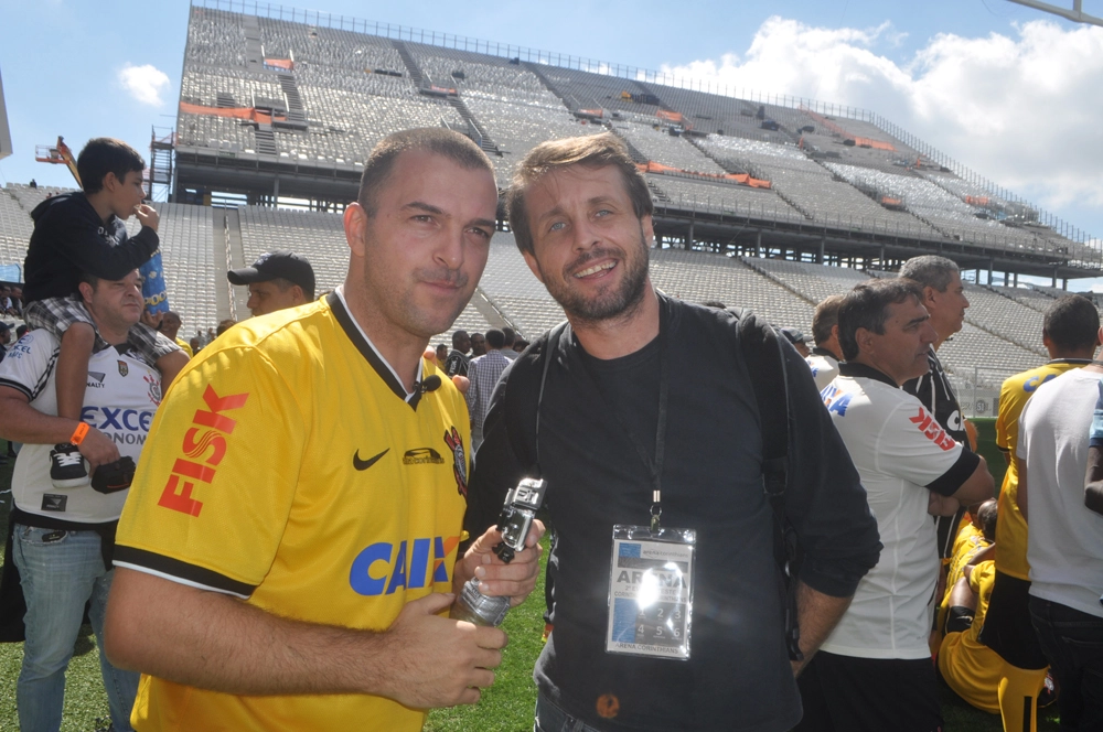 Zé Elias e Vitor Guedes em 10 de maio de 2014, na Arena Corinthians. Foto: Marcos Júnior/Portal TT