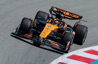 Australiano manteve a McLaren na lideran&ccedil;a no circuito espanhol. Foto: McLaren F1