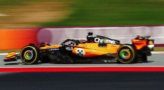 F1: Piastri é o pole do GP da Espanha. Sauber melhora e Bortoleto larga em 12º