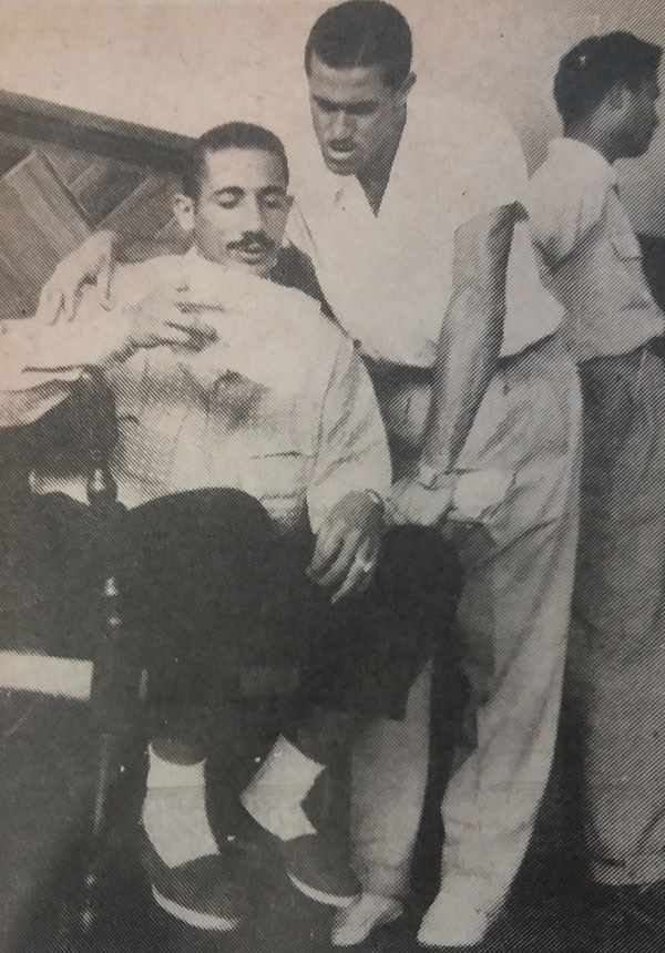 Pinheiro (sentado) e Ademir, na concentração do Brasil para o Sul-Americano de 1953, no Peru, em foto da Revista Esporte Ilustrado, 779
