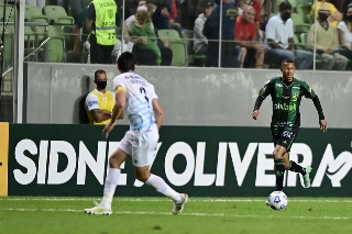 O América-MG é um dos clubes em estágio mais avançado para ser vendido a um investidor externo. Foto: Mourão Panda/América