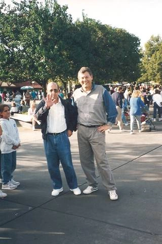 Ao lado de Milton Neves em 2001, na Disney de Orlando, na Flórida