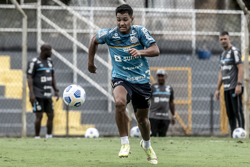 Atacante santista tem contrato apenas até outubro com o Peixe. Foto: Ivan Storti/Santos FC