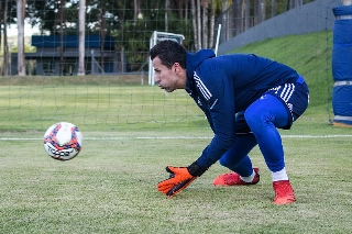 Goleiro de 41 anos não chegou a um acordo com a nova gestão e se despediu da Raposa. Foto: Gustavo Aleixo/Cruzeiro