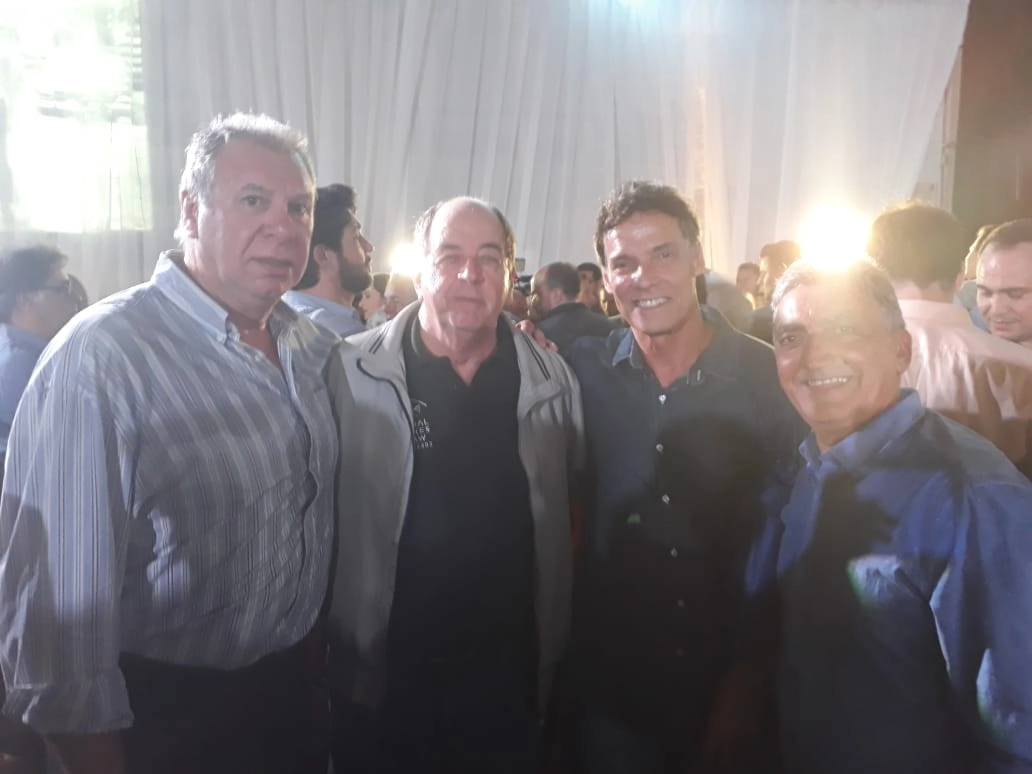 Lançamento do livro de Marcelo Teixeira, ex-presidente do Santos, no dia 11 de junho de 2018, o primeiro é Rodolfo Rodrigues, seguido por Marcos Falopa, Lino e amigo.